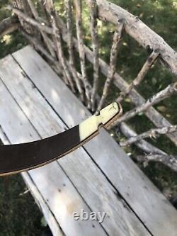 Vintage Bear Archery 1968 Grizzly Recurve Bow 50# AMO 56 Right Handed