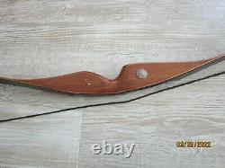 Vintage Bear Archery Company Grizzly Glass Powered 45LB Recurve Bow RH 58