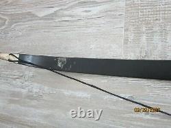 Vintage Bear Archery Company Grizzly Glass Powered 45LB Recurve Bow RH 58