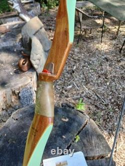 Vintage Bear Archery Dogleg Grizzly recurve 50# 1963 minty glass