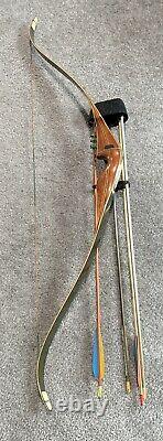 Vintage Bear Archery Kodiak Magnum 52 48# 7U8313 (1967) Recurve Bow LH