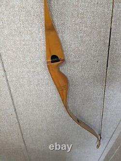 Vintage Bear Archery Little Bear 20# 24 draw 48 Recurve Bow Rare RH