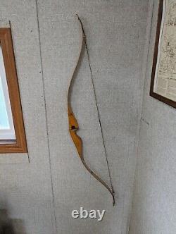 Vintage Bear Archery Little Bear 20# 24 draw 48 Recurve Bow Rare RH