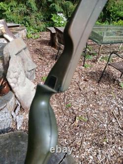 Vintage Bear Archery Super Magnum 48 recurve 1968 Factory camo 55#