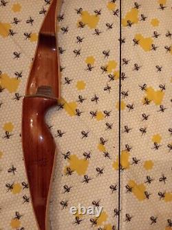 Vintage Bear Archery Tigercat recurve 1970 RH 55#