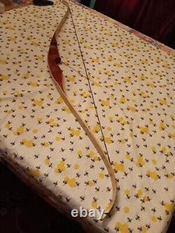 Vintage Bear Archery Tigercat recurve 1970 RH 55#