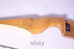 Vintage Bear Archery White Bear AMO 62 Recurve Bow 25/30# WB-03836