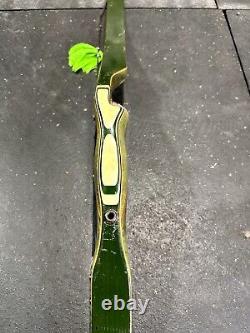 Vintage Bear Glass Powered Kodiak Magnum Recurve Bow 50# AMO 52 KU24992