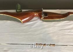 Vintage Bear Kodiak Hunter Recurve Right Hand Archery Bow 45#