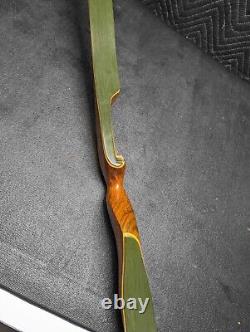 Vintage Bear Kodiak Hunter recurve bow. 60 inch 50#