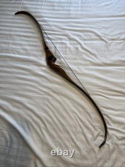 Vintage Bear Kodiak Magnum Glass Powered Recurve Bow 52 53# MINTY