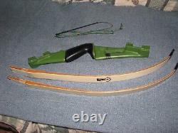 Vintage Bear Minuteman T/D Recurve Bow longbow Archery Bows R-H