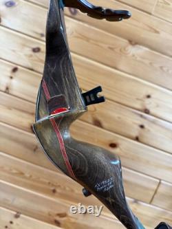 Vintage Bear Super Magnum 48 Recurve Bow RH 50# Lb black red stripe Fascor