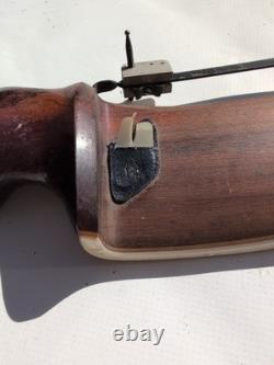 Vintage Ben Pearson 66 Javelina 708 Recurve Archery Bow. Left Handed With Sight