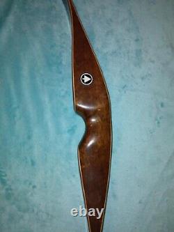 Vintage Ben Pearson Archery Deerslayer recurve