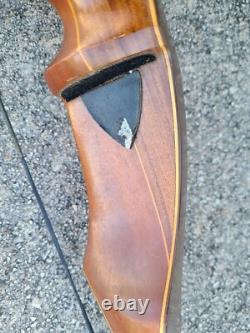 Vintage Ben Pearson BP-H70 7359 Recurve Bow, String Inc, 58 45# at 28 Draw