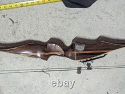 Vintage Damon Howatt Hunter Recurve Bow 45# @ 28