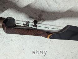 Vintage Damon Howatt Hunter Recurve Bow 45# @ 28