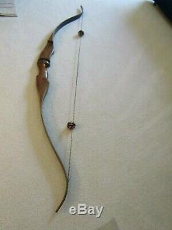 Vintage Damon Howatt Hunter Recurve Bow RH43# Good Shooting Bow