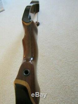 Vintage Damon Howatt Hunter Recurve Bow RH43# Good Shooting Bow