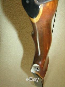 Vintage Damon Howatt Hunter Recurve Bow RH43# Good Shooting Bow