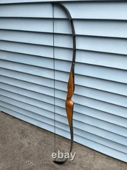 Vintage Damon Howatt Recurve Bow Hunting 4755 62 Cavalier