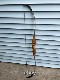 Vintage Damon Howatt Recurve Bow Hunting 4755 62 Cavalier