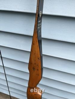 Vintage Damon Howatt Recurve Bow Hunting 4755 62 Cavalier