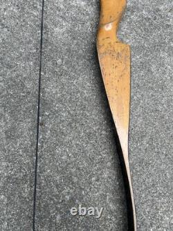 Vintage Damon Howatt Recurve Bow Hunting 4755 62 Cavalier