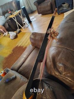 Vintage Damon howatt hunter 70 lb recurve bow string is shootable will need be