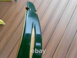 Vintage GREEN FRED BEAR KODIAK HUNTER Recurve RH BOW KT 52564 AMO 60 45#