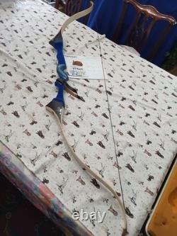 Vintage Groves Archery Spitfire TD recurve bow 34# with case