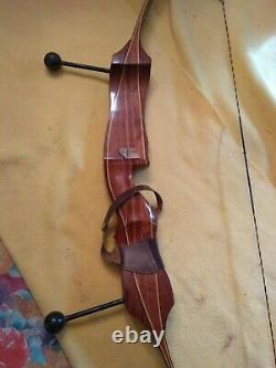 Vintage Hoyt Pro Medalist Hunter recurve