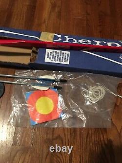Vintage Indian Archery Fiberglass Bow 60 Complete Archery Set