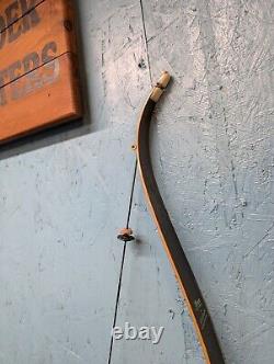 Vintage LH Bear Archery Kodiak Magnum Recurve Bow 52 45# Left Hand Nice