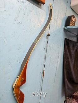 Vintage LH Bear Archery Kodiak Magnum Recurve Bow 52 45# Left Hand Nice