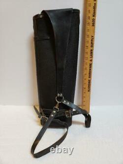 Vintage RARE- PERFECT CONDITION KING SPORT Back quiver