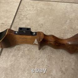 Vintage Shakespeare Wonderbow Model X-27 Recurve Bow