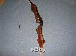 Vintage Wing Presentation 1 Recurve Bow Longbow Archery Bows R-H