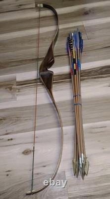 Vtg BEAR Glassed Powered Kodiak Magnum Recurve Bow AMO 52 45X# 9U11122 -Arrows Vtg BEAR Glassed Powered Kodiak Magnum Recurve Bow AMO 52 45X# 9U11122 -Arrows