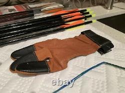 Wood Recurve Bow & Accessories